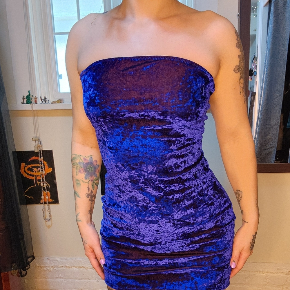 Strapless dress velvet